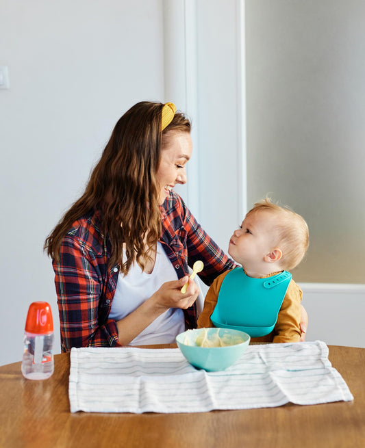 Say Goodbye to Messy Meals: How Our Baby Feeding Set Can Make Your Life Easier